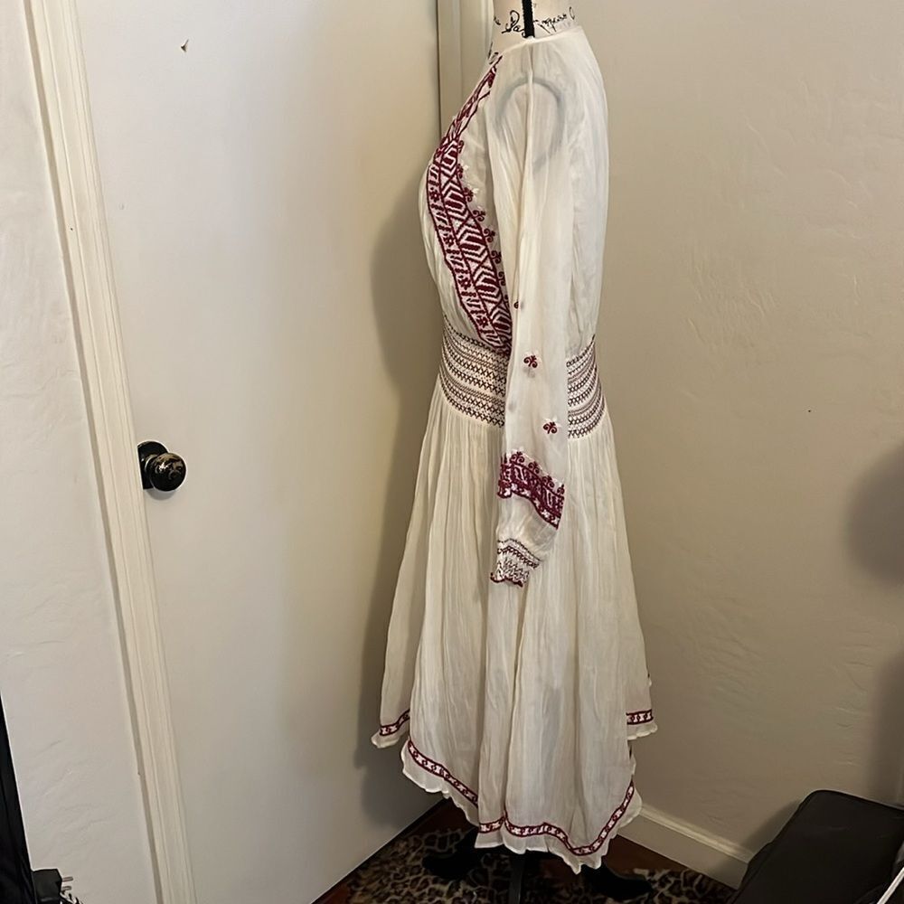Free People Off White Embroidered Design Boho Feminine Dress Cottagecore - Picture 2 of 12